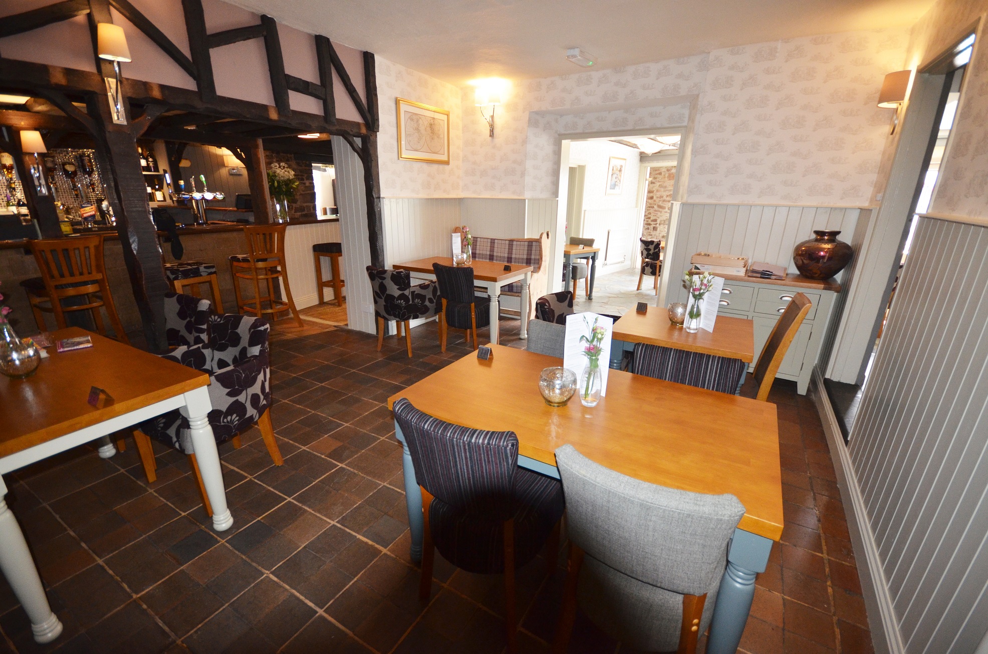 old-malt-scoop-inn-opens-to-acclaim-the-exeter-daily